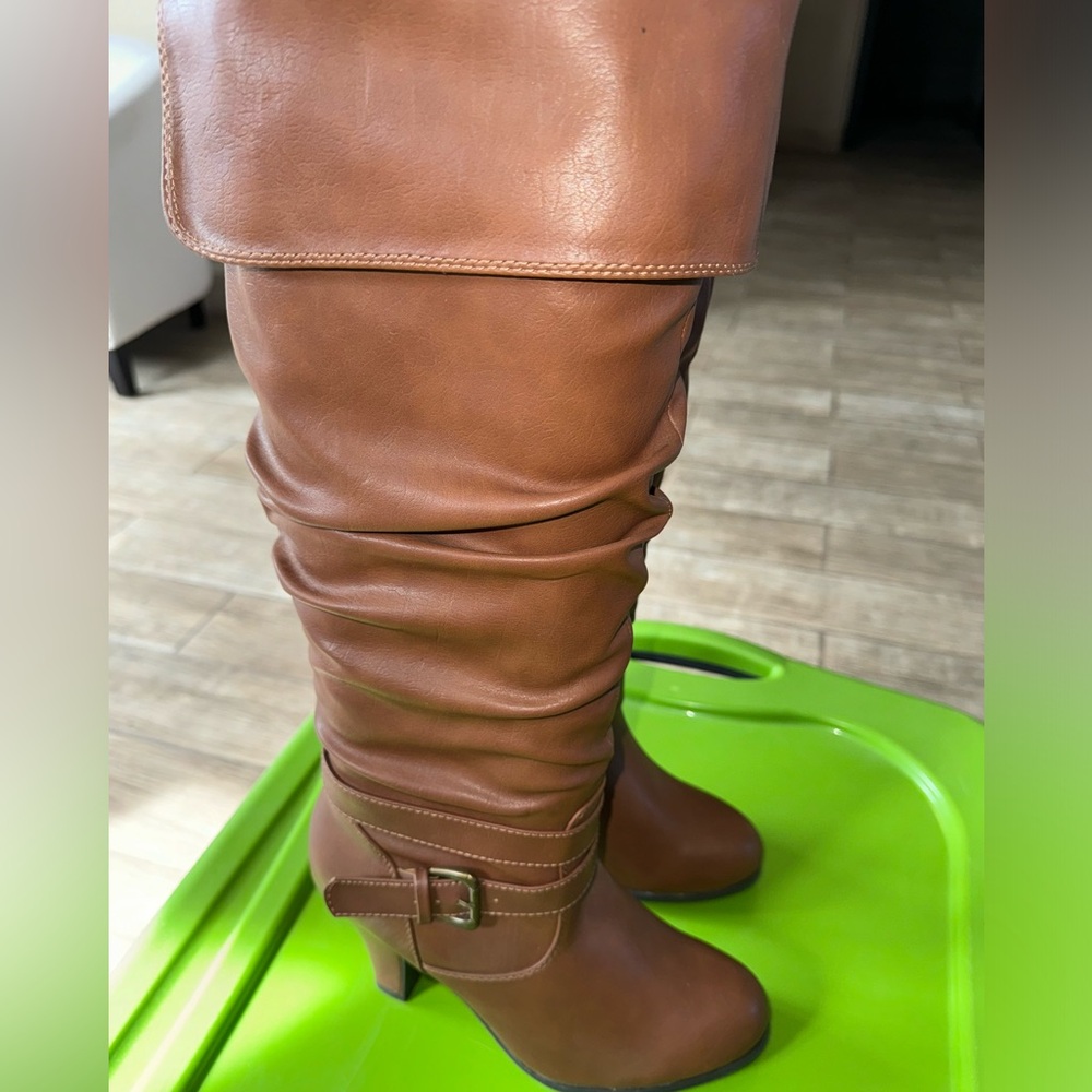 High boots - Picture 5 of 13